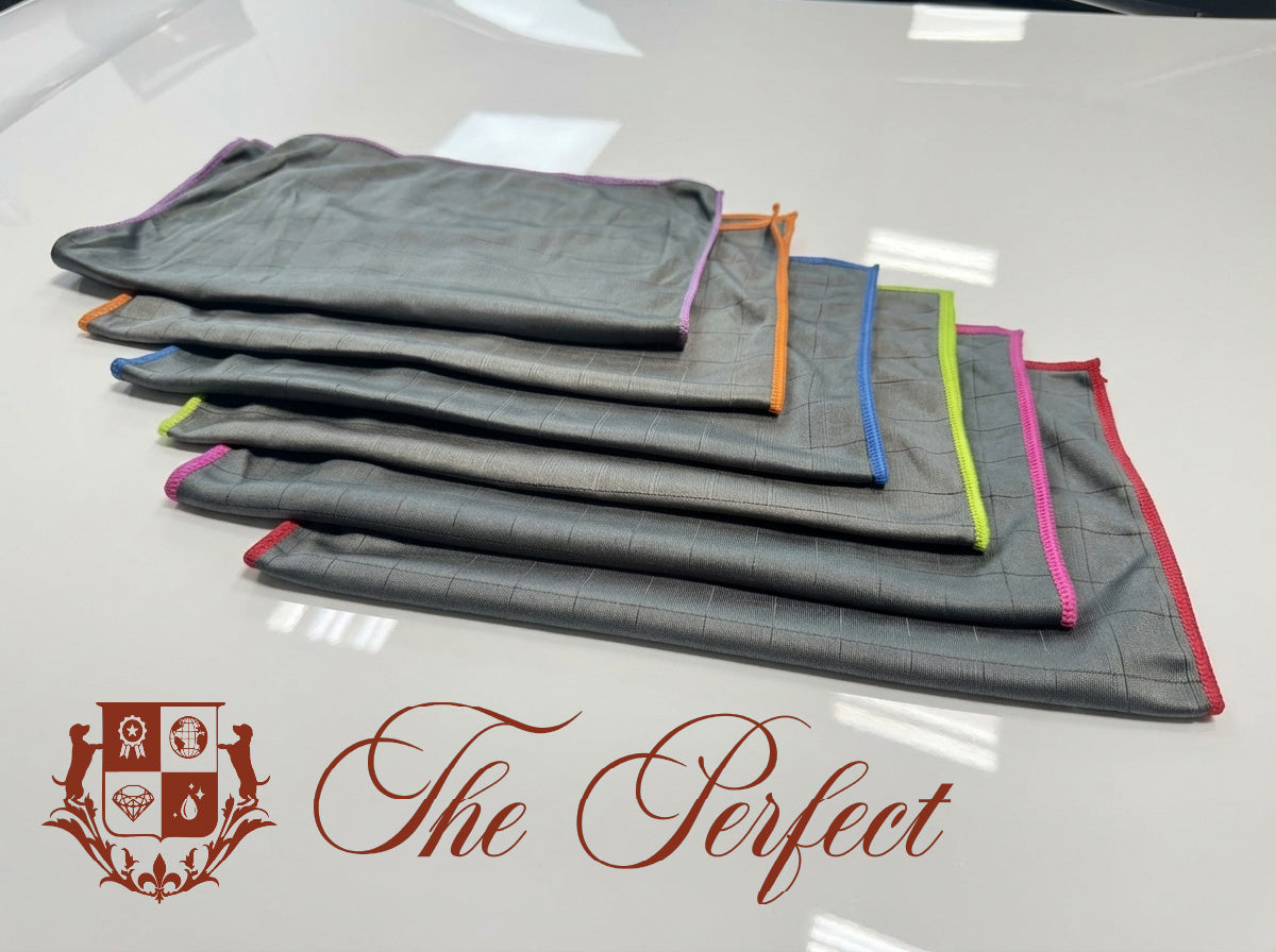 The Perfect Carbon-Infused glass cleaning cloth